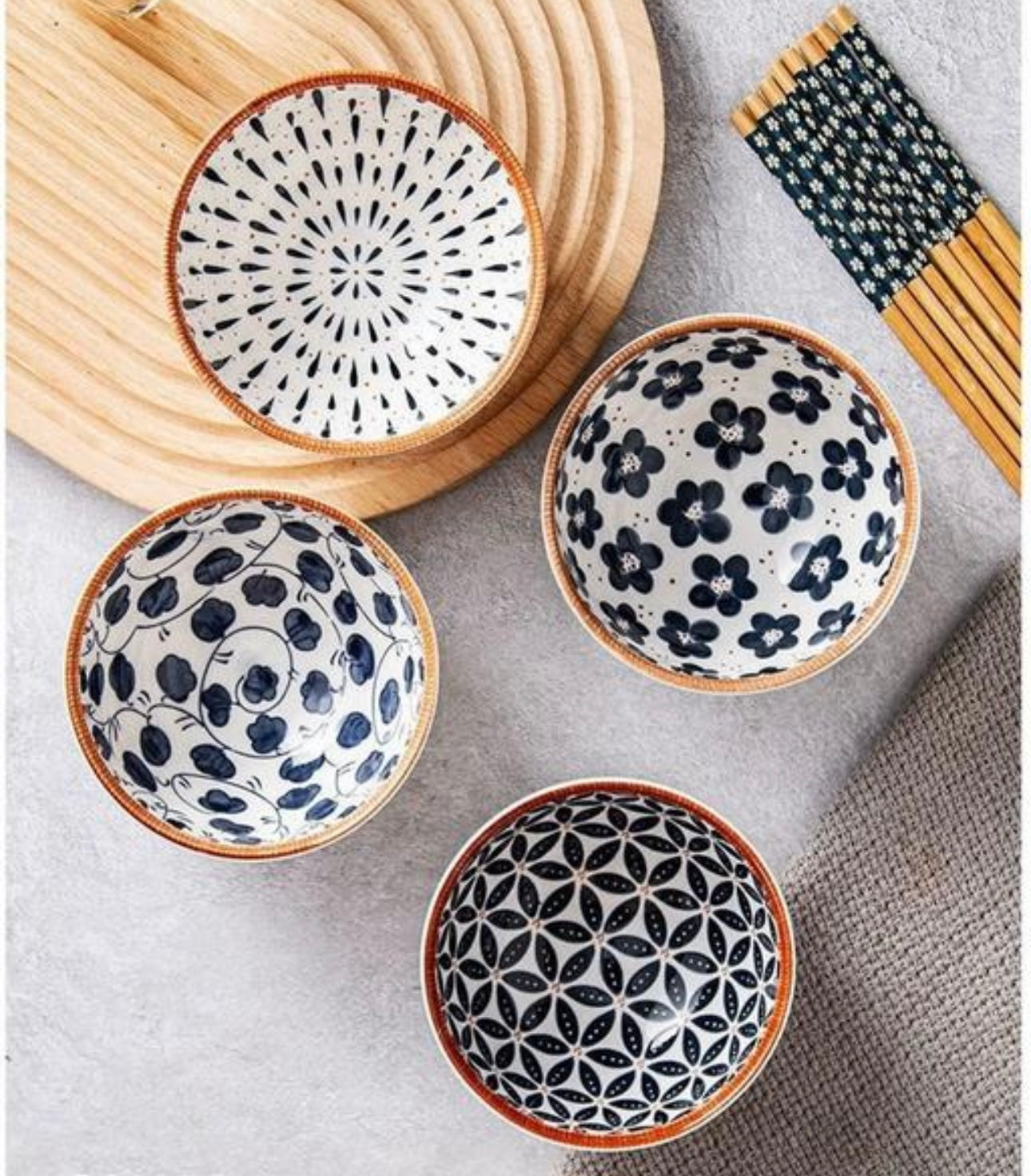 Japanese Ceramic Rice Bowls Set