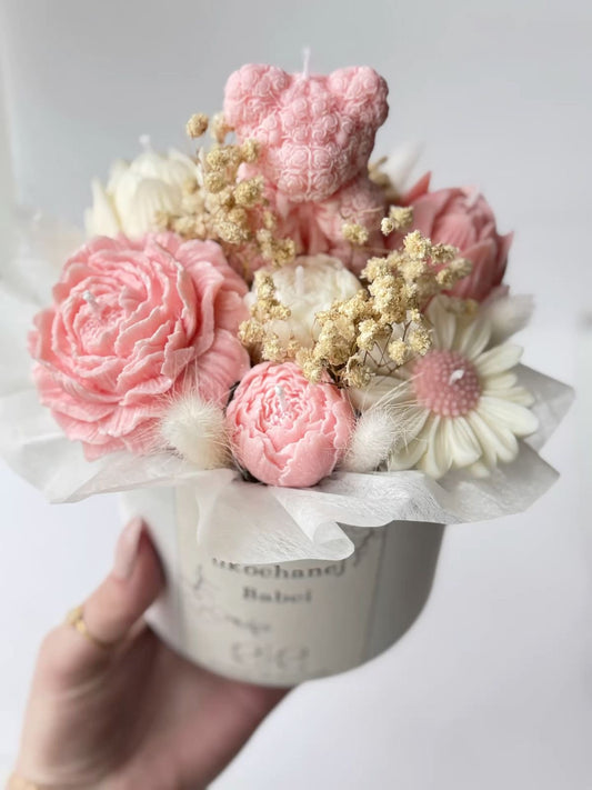 Luxe Assorted Candles Bouquet Gift Box