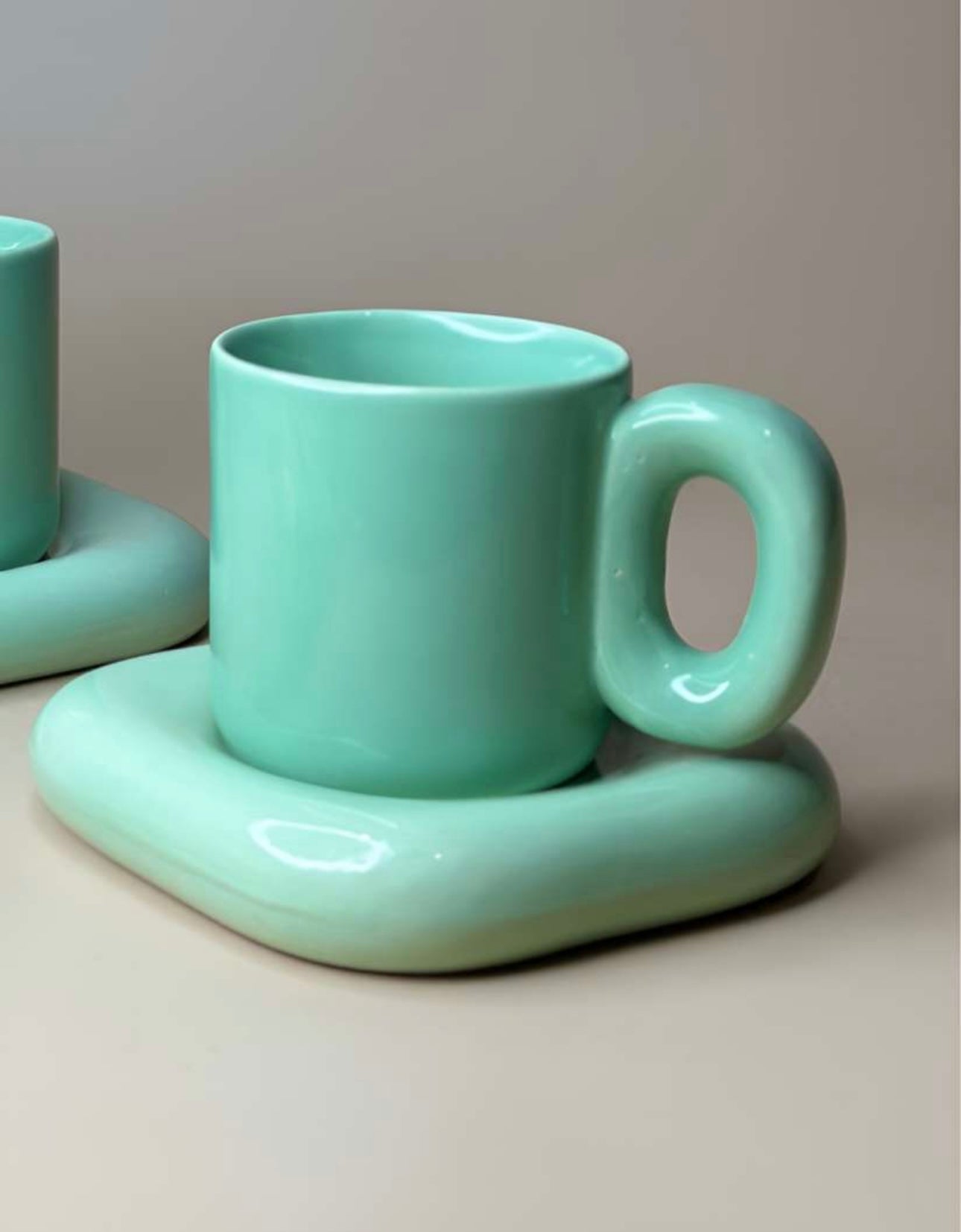 Chunky Mug with Square Saucer Set