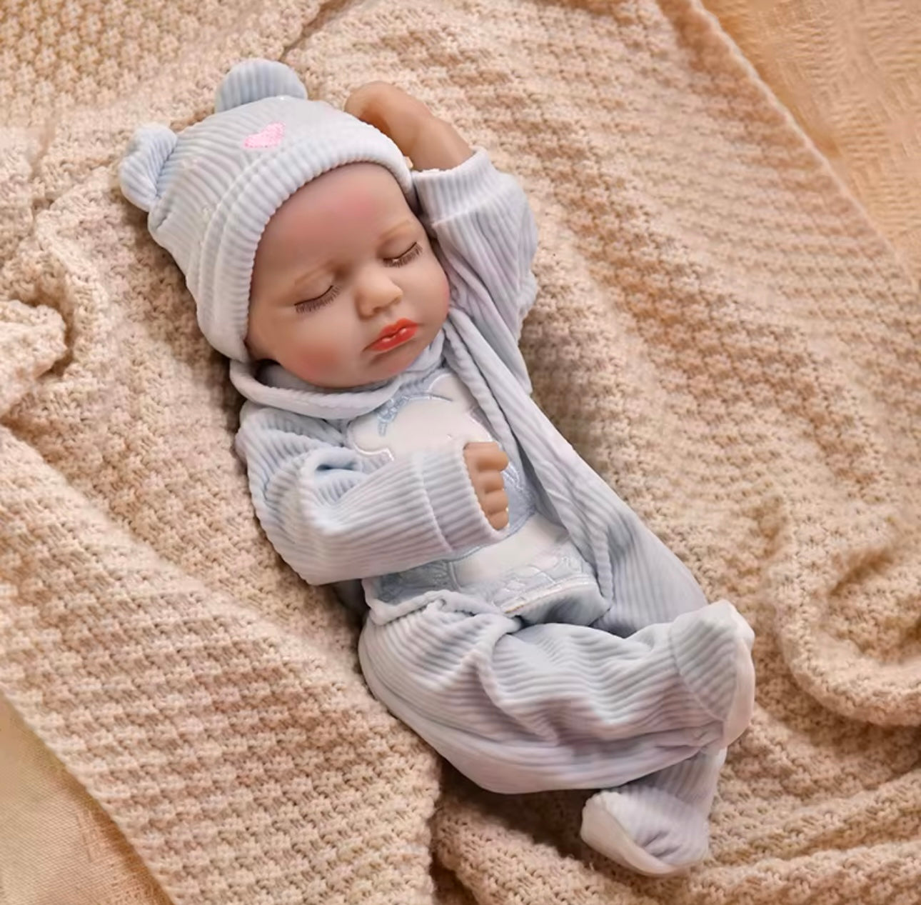 Realistic Newborn Baby Reborn Silicone Doll