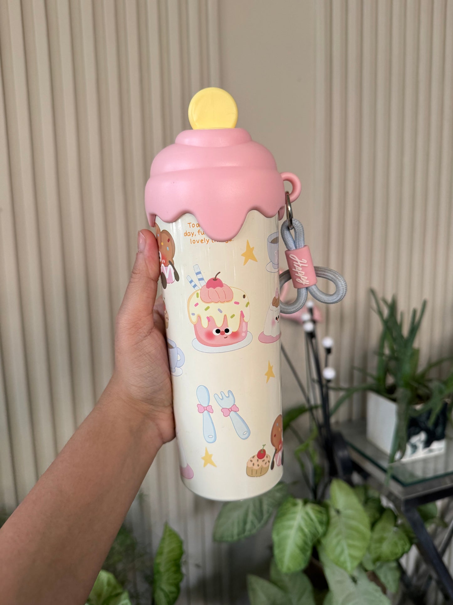 Cute Ice Cream Insulated Tumbler with Straw (600 ml)