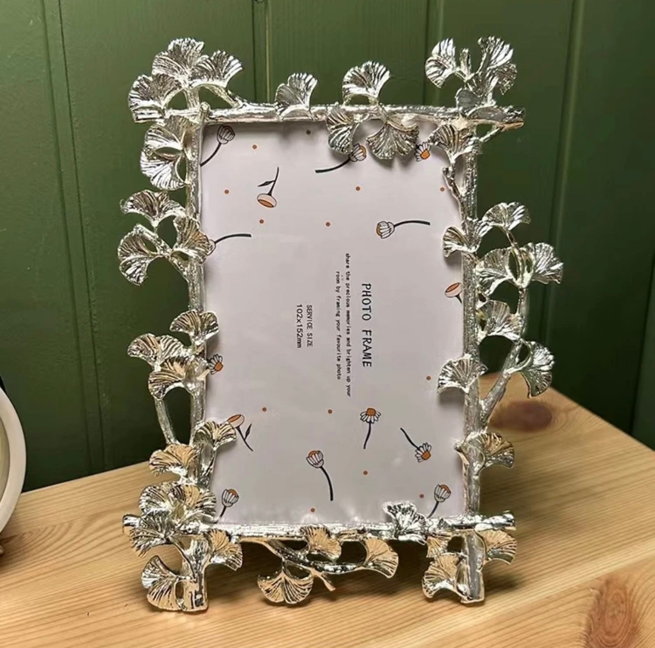 Luxury Silver Flower Photo Frame