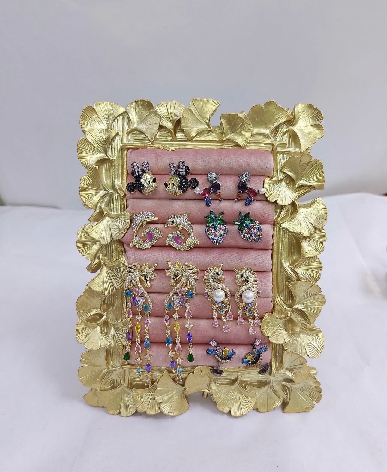 Exclusive Premium Woman Mannequin, Sofa, Stilettos & Ginkgo Frame - Jewelry Display Set of 4