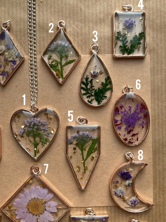 Pendants with Real Pressed Flowers