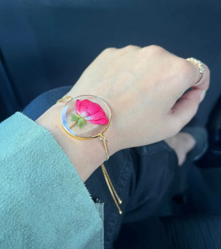 Petite Bracelet with Real Flower