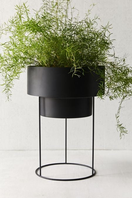 Metal Floor Plant Stand (Black)