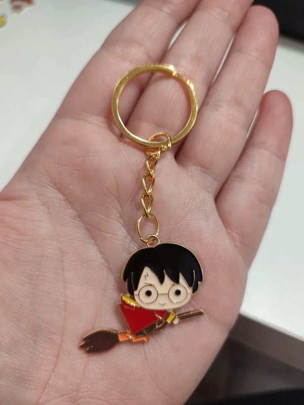 Exclusive Harry Potter Minimalist Necklace & Keychain Combo