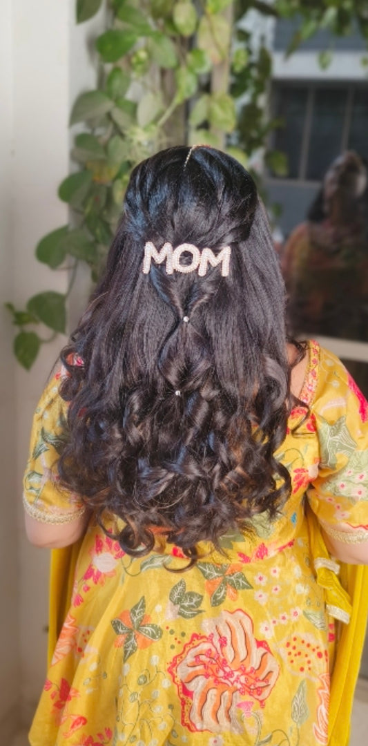 Exclusive “MOM” Rhinestones Pearls Hairclip