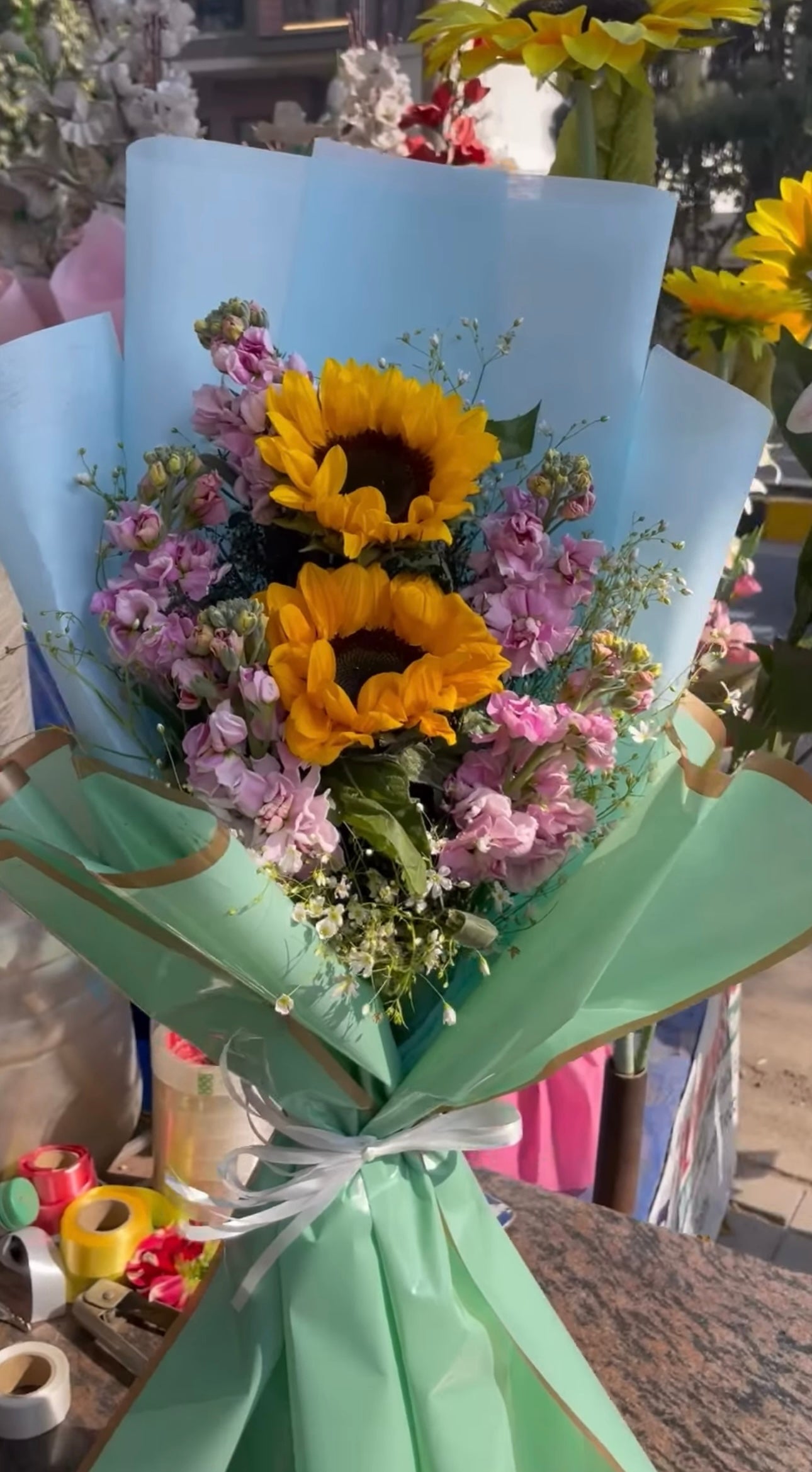 Premium Dual Tone Fresh Flowers Bouquet with Korean Sheets (Only deliverable in Delhi/NCR)