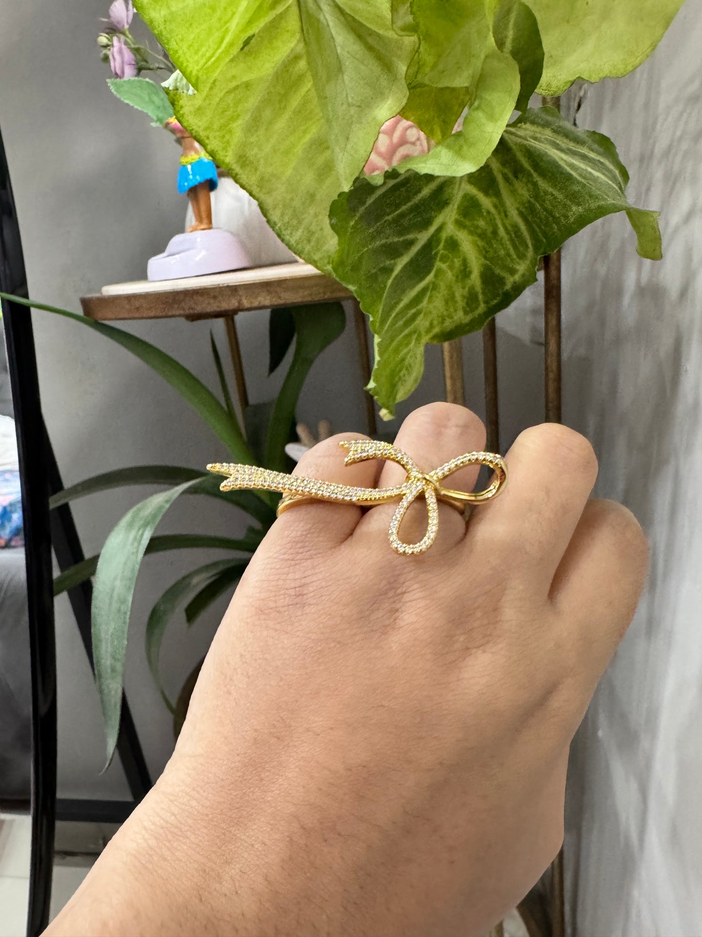 Elegant Rhinestones Gold Bow Ring Minimalist