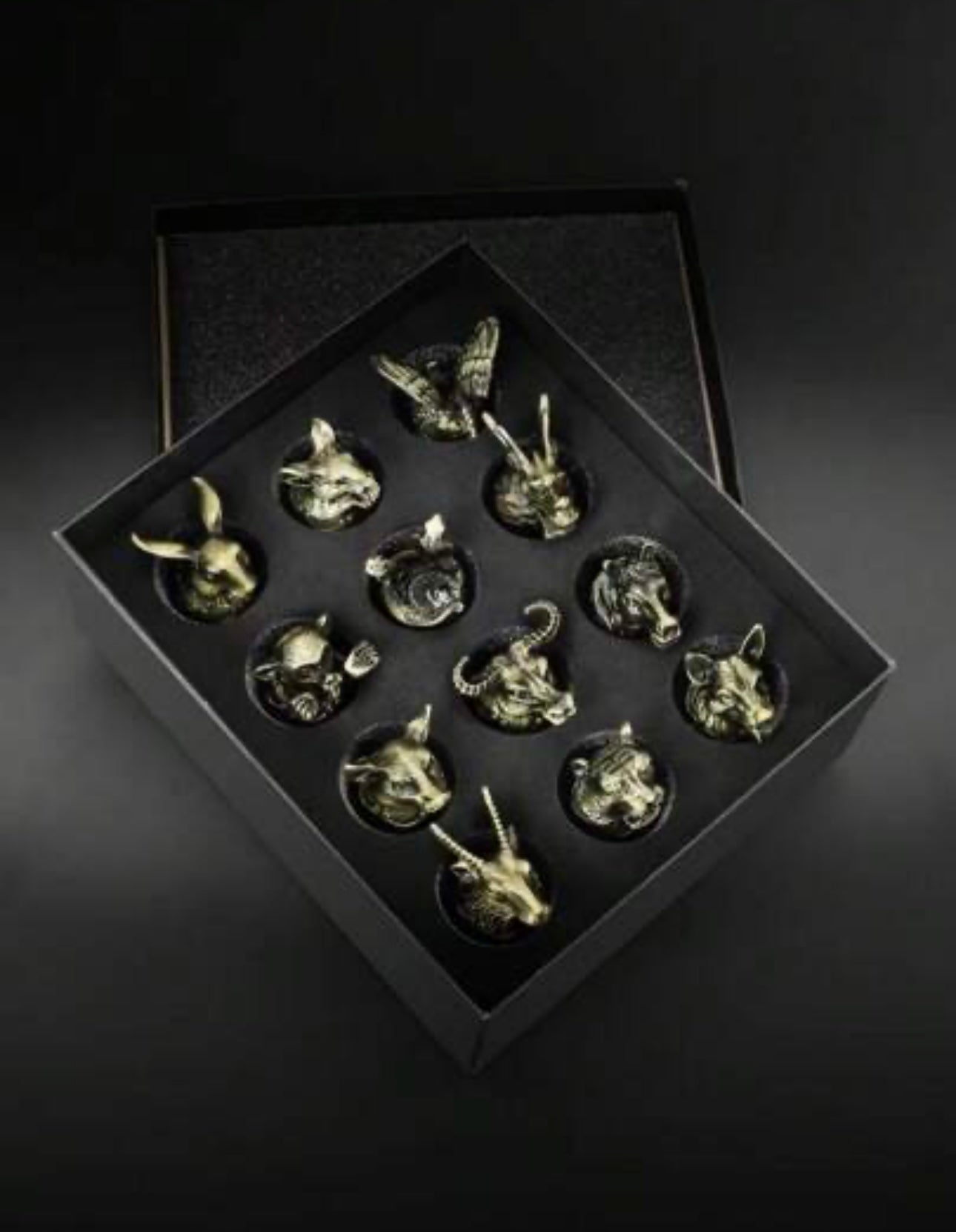 Premium Chinese Zodiac Animal Head Whiskey/Vodka/Tequila Shot Glasses (30 ml) - Set of 12