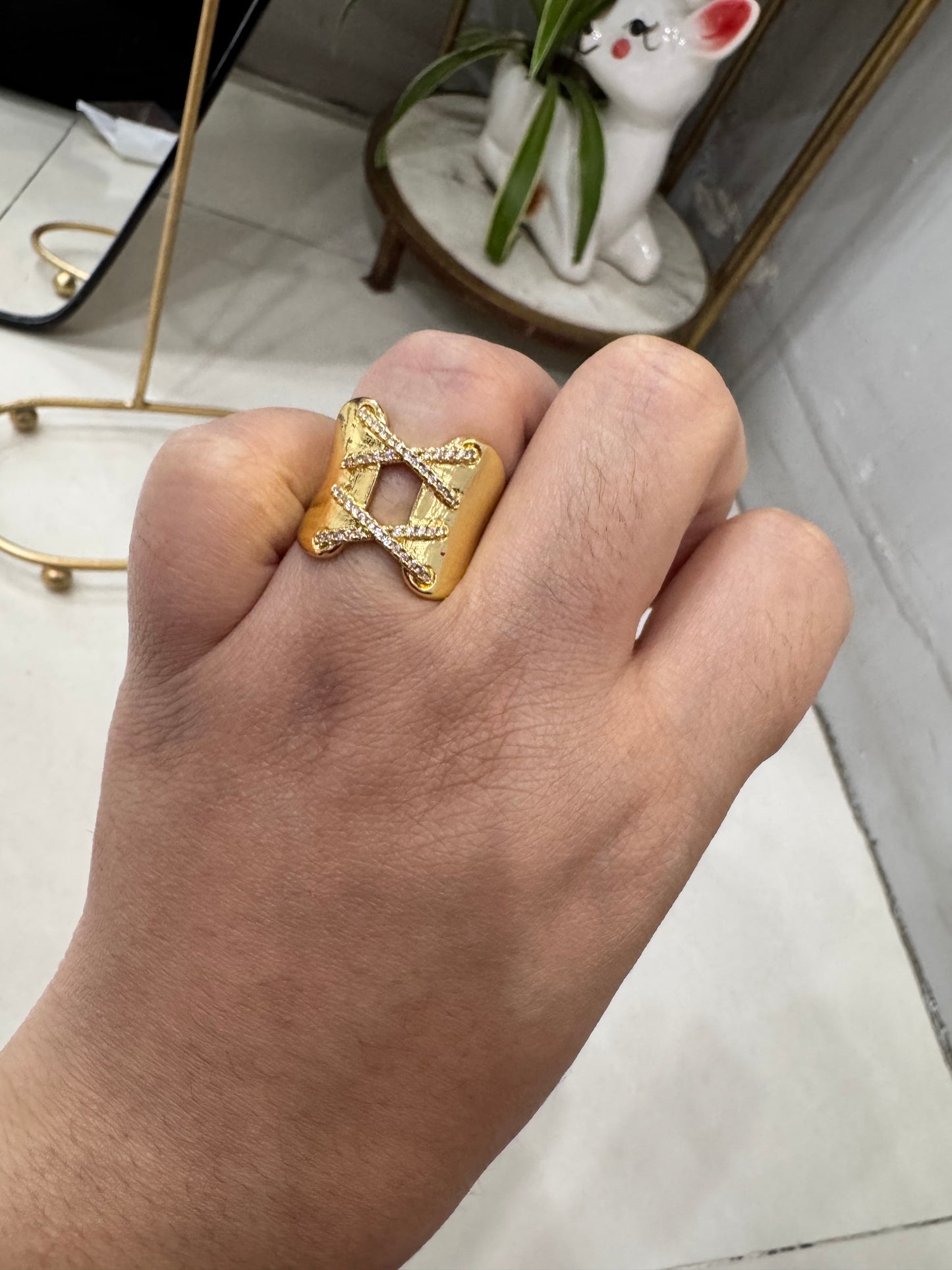 Elegant Gold Plated Corset Design Ring