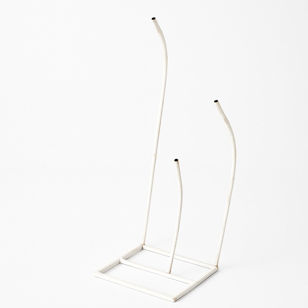 Organza Flower’s Stand (Only Stand - Doesn’t include Flowers)