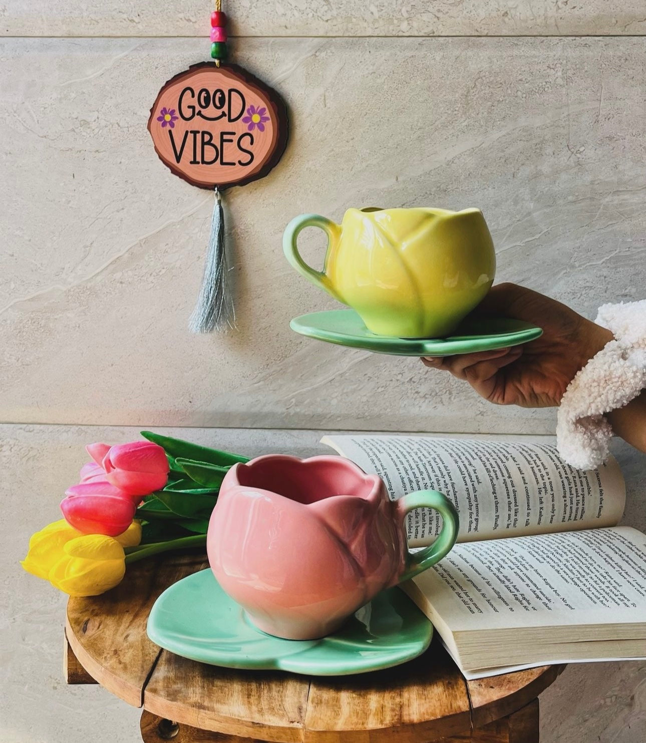 Classy Tulip Mug with Saucer