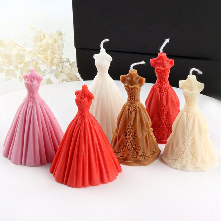 Gown shaped candle