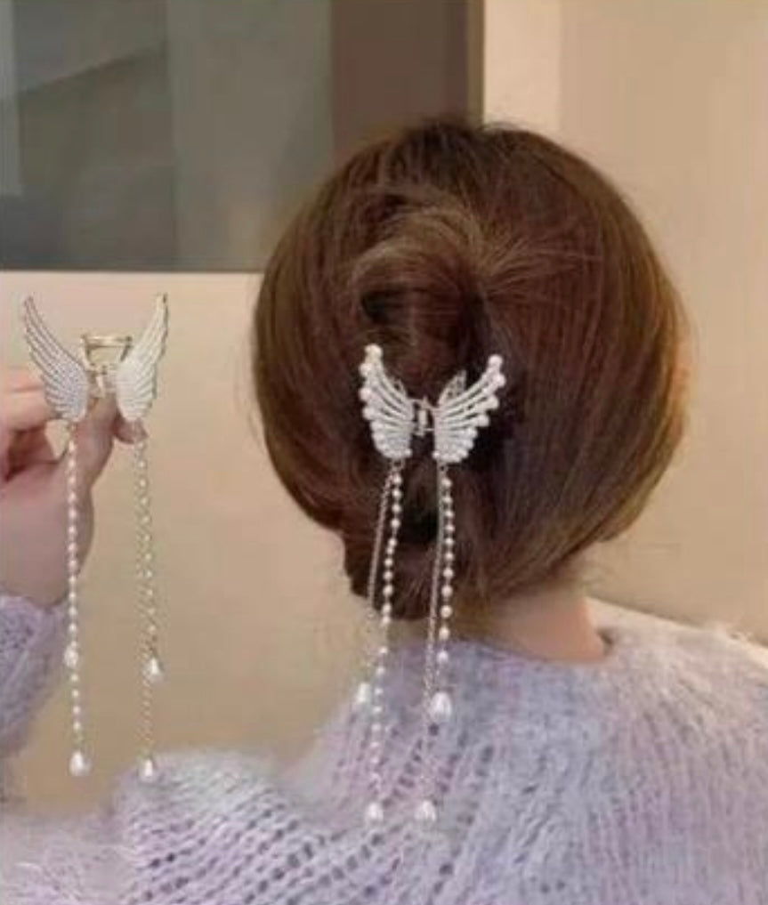 Korean Style Butterfly Metal Long Hairclip / Clutcher