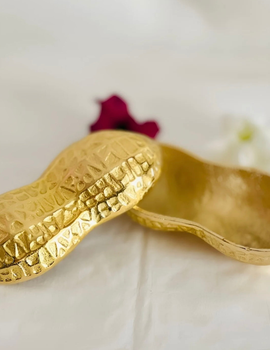 Luxe Gold Decorative Multipurpose Peanut Shape Trinket Tray