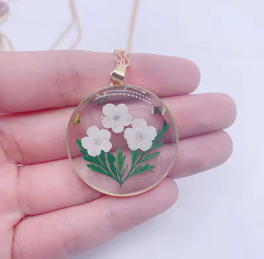Pendants with Real Pressed Flowers