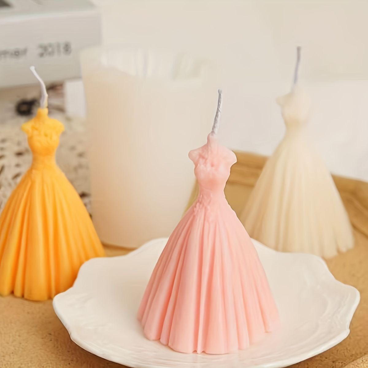 Gown shaped candle