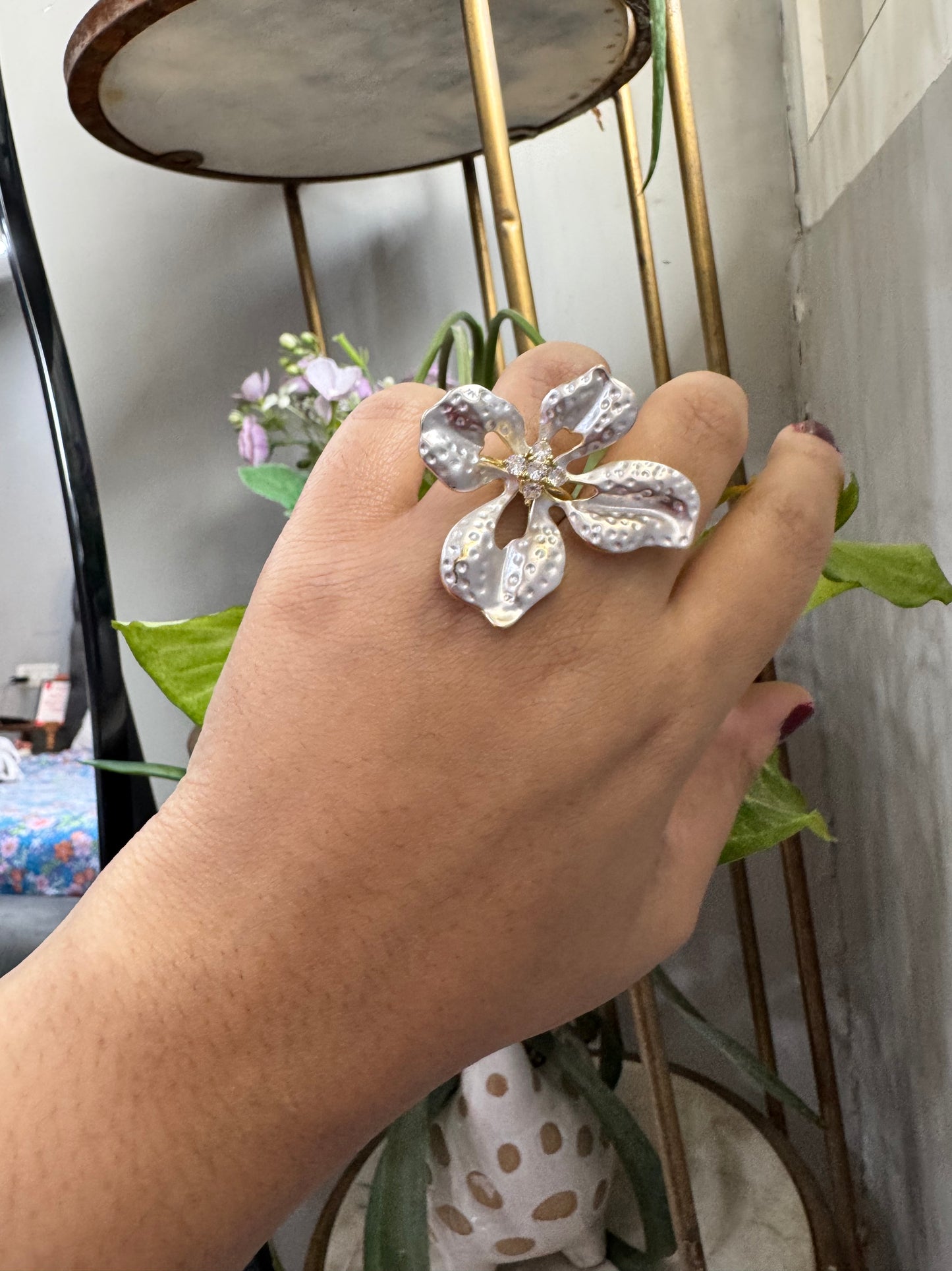 Elegant Silver Plated Flower Ring (Adjustable)