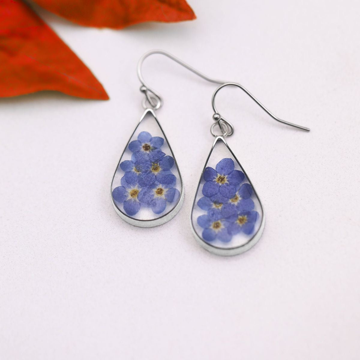 925 Sterling Silver Forget Me Not Pendant & Earrings Gift Set