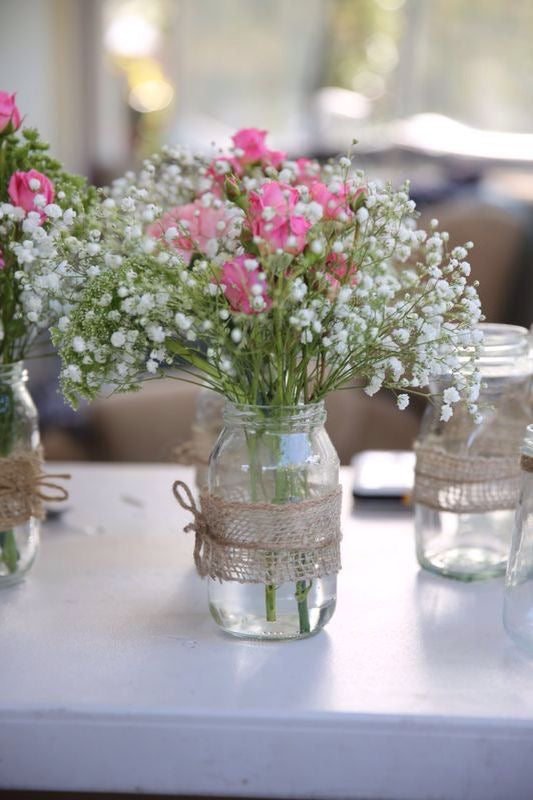 Mini Vase with Dried Baby’s Breath Flowers