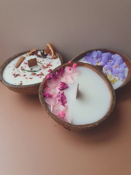 Premium Vintage Coconut Shell Candles