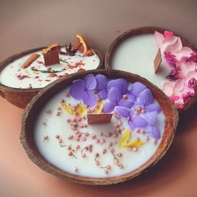 Premium Vintage Coconut Shell Candles